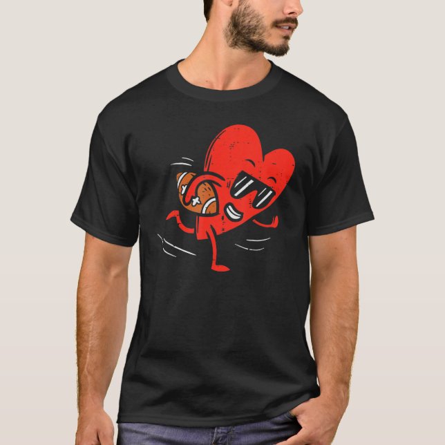 Camiseta Heart Playing American Football Dia de os namorado (Frente)