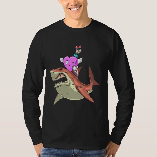 Camiseta Heart Riding Shark Valentine's Day Funny Boys Girl (Frente)