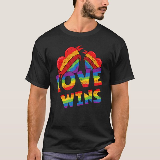 Camiseta Heart Win Love Rainbow Orgulho gay Lgbtq Lgbt Prid (Frente)