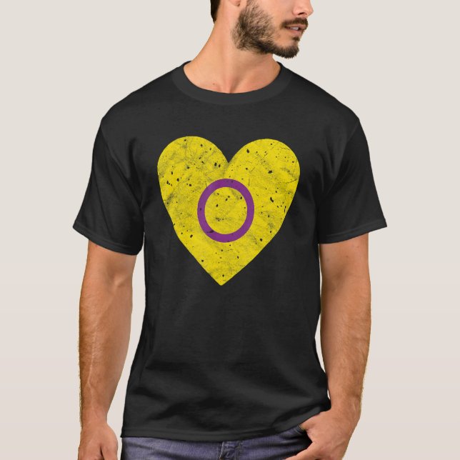 Camiseta Heart with Intersex Flag   Pride Month (Frente)