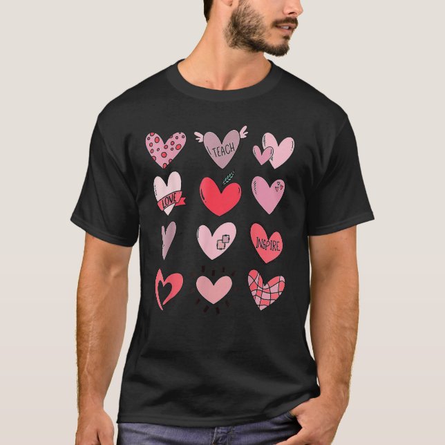 Camiseta Hearts  Valentines Day Teaching Teacher (Frente)
