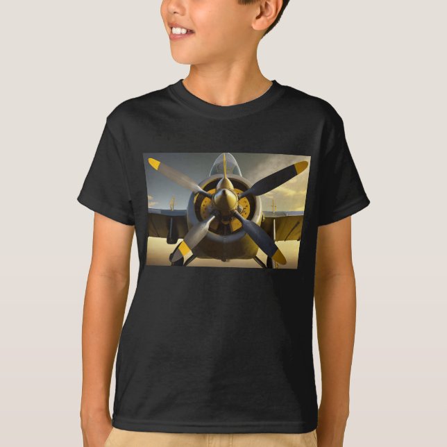 Camiseta Hélices de aviões de combate contra o incêndio na  (Frente)