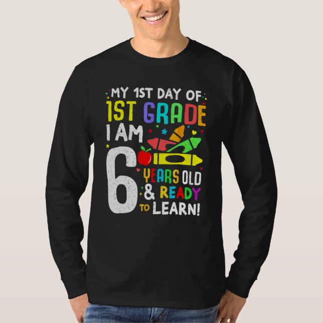 Camiseta Hello First Day Of 1ST Grade  Back To School 2023  (Frente)