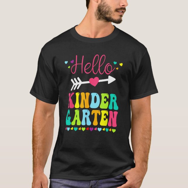 Camiseta Hello Kindergarten Team Kinder Back To School Teac (Frente)