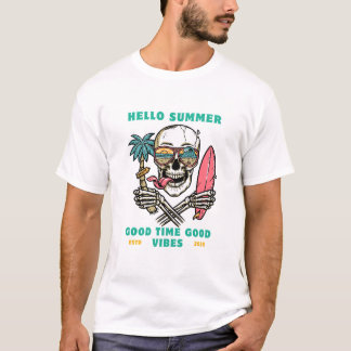 Camiseta "Hello Summer – Skull Surfer Good Vibes"