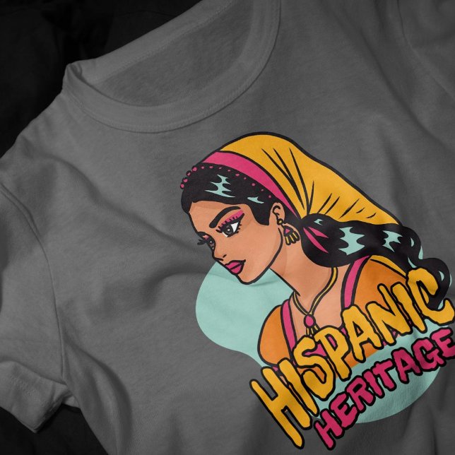 Camiseta Herança Hispânica Desenhada Hispana (Hispanic Heritage Hand Drawn Hispana T-Shirt)