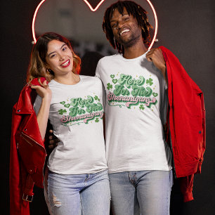 Camiseta Here For The Shenanigans St Patrick's Day