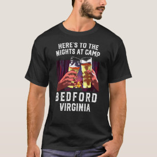 Camiseta Heres Às Noites No Campo Bedford, Acampando Virgem