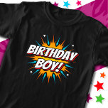 Camiseta Hero Book Hero Birthday Boy<br><div class="desc">Este legal design de aniversário do herói dos quadrinhos é perfeito para um tema de festa de aniversário de super-heróis! Excelente para rapazes de todas as idades que adoram super-heróis de quadrinhos ou vilões com super poderes! Apresenta uma citação de aniversário feliz do 'Birthday Boy!' num tema de super-herói dos...</div>