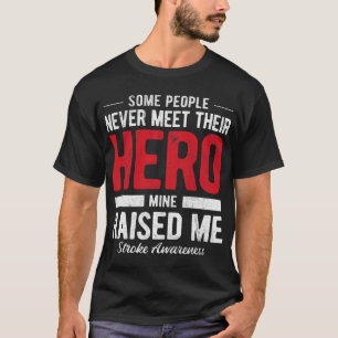 Camiseta Hero Mine Me Levantou Sobrevivência Do Traço