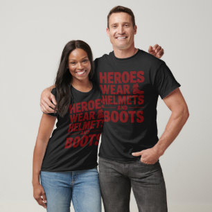 Camiseta Heróis Vestem Capacetes E Raízes