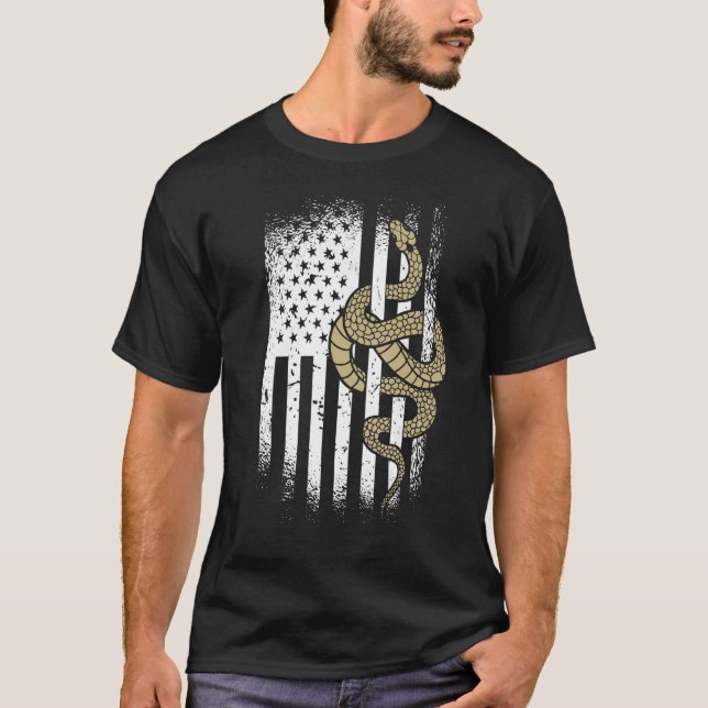 Camiseta Herpetologista American Flag Cobra (Frente)