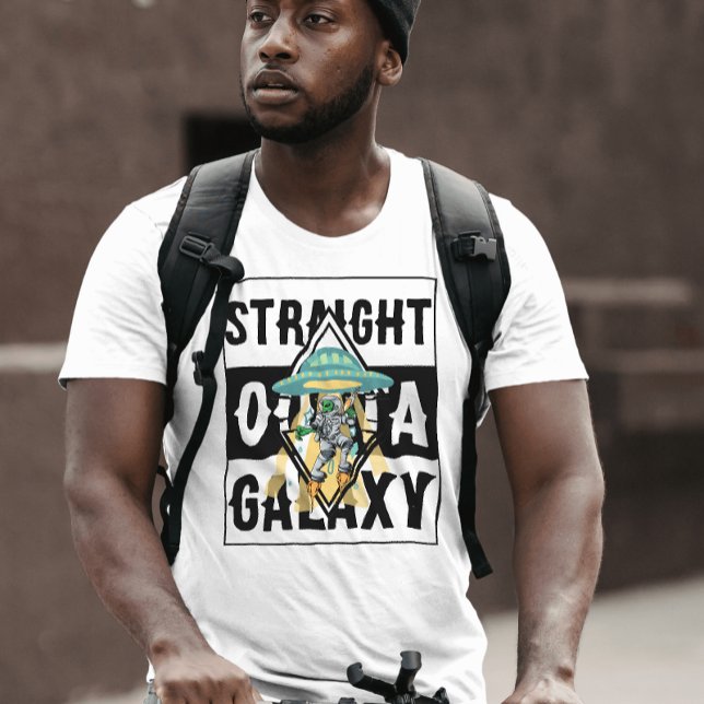Camiseta Hetero fora da galáxia Alienígena Engraçada (Criador carregado)