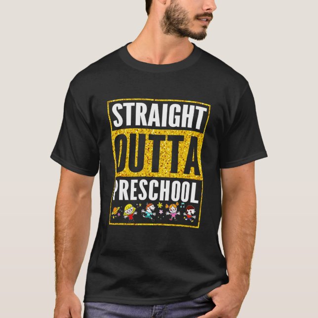 Camiseta Hetero fora da pré-escola Formando Legal Graduação (Frente)