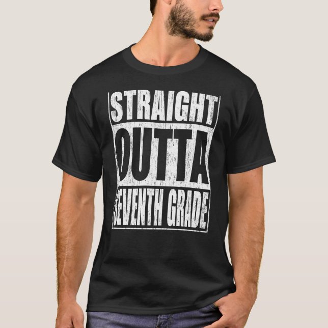 Camiseta Hetero fora do 7 do 7º ano Formando escolar (Frente)
