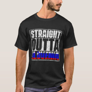 Camiseta Hetero fora do pavilhão da Eslovênia