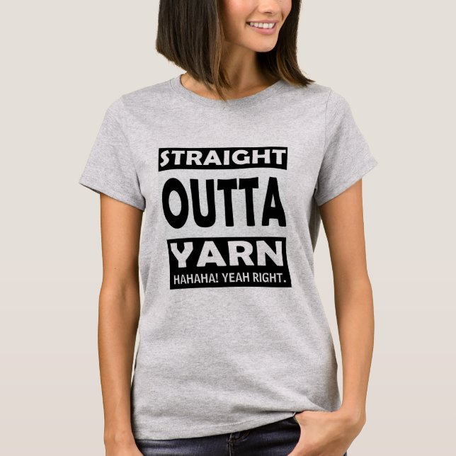 Camiseta Hetero fora do YARN / seu texto (Frente)
