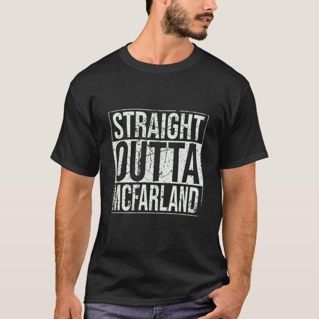 Camiseta Hetero Outta Mcfarland Vintage (Frente)