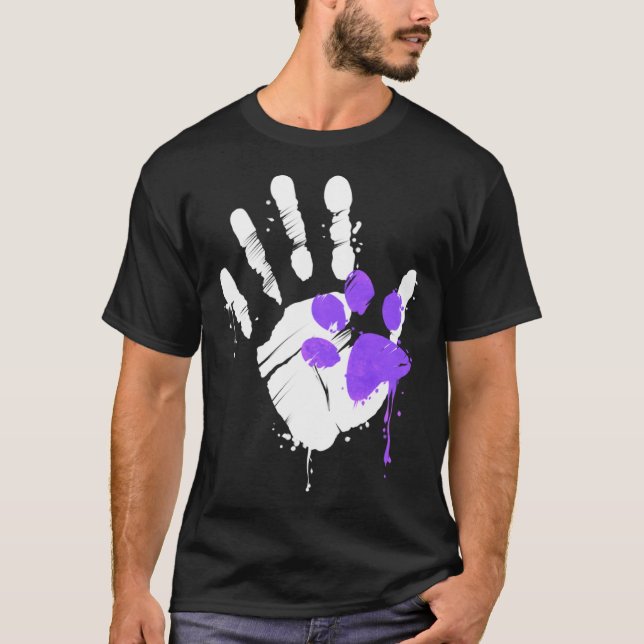 Camiseta High Five Hand Print With Purple Paw Print On Purr (Frente)