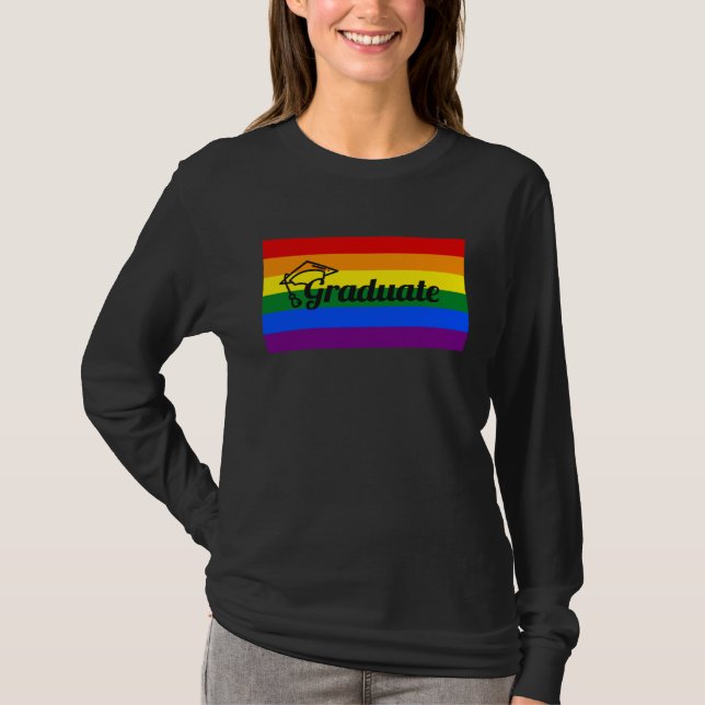 Camiseta High School Graduate College Gay Pride Flag (Frente)