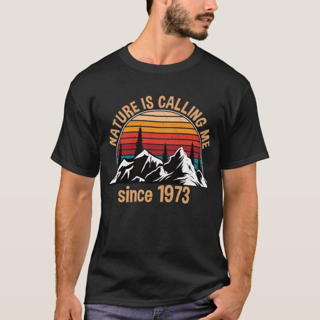 Camiseta Hiker Birthday 1973, Presente Engraçado (Frente)