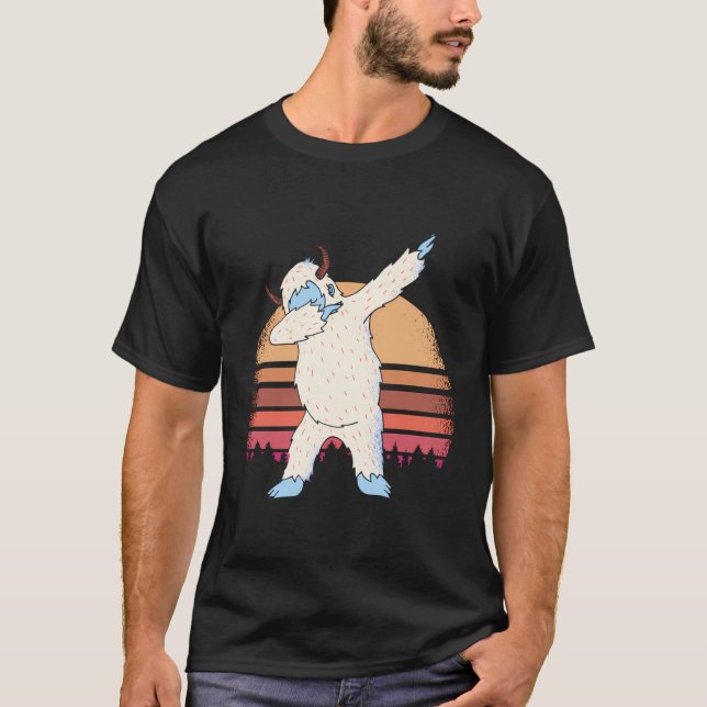 Camiseta Himalayan Yeti Fazendo O Gráfico Engraçado Da Danç (Frente)