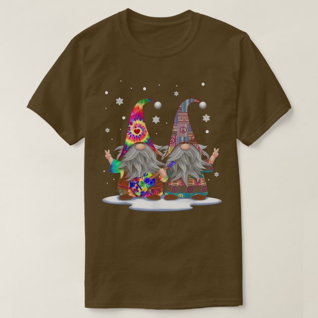 Camiseta Hippie Gnome Playing Guitar Tie Dye Hat Xmas Snow  (Frente do Design)