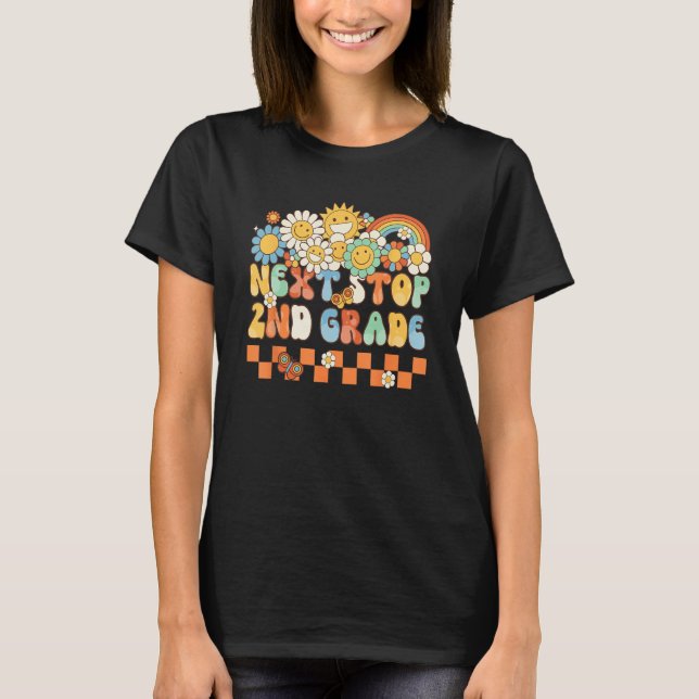 Camiseta Hippie Next Stop 2nd Grade Retro Groovy  Back To S (Frente)
