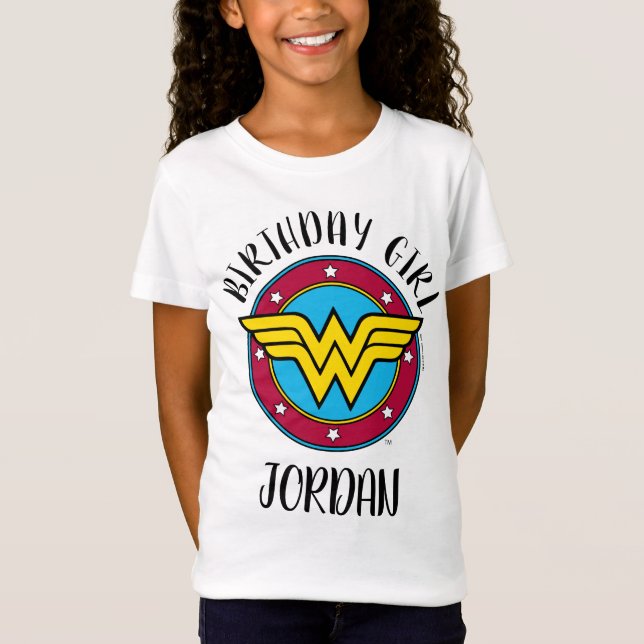 Camiseta Histórias em quadrinhos DC| Aniversário da Mulher  (Frente)