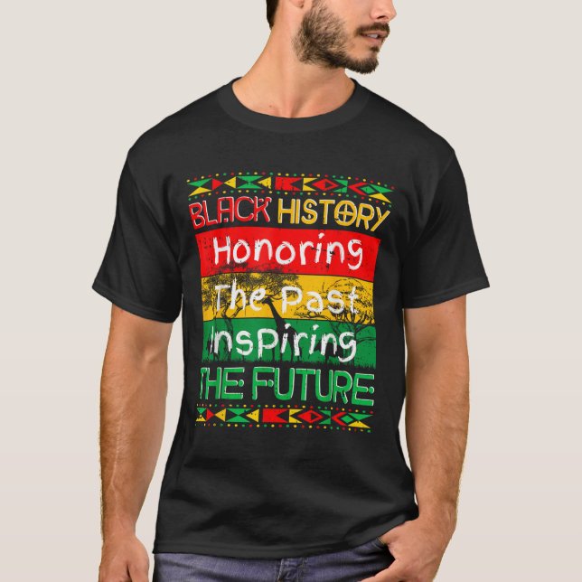 Camiseta Histórico Preto Quebrando Cada Cadeia Histórico Pr (Frente)