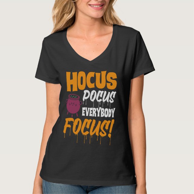 Camiseta Hocus Pocus Everybody Focus   Haloween (Frente)