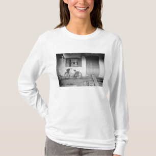 Camiseta Hoi An Vietnã, Casa com Bicicleta
