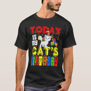 Camiseta Hoje é o aniversário do meu gato combinando com cr