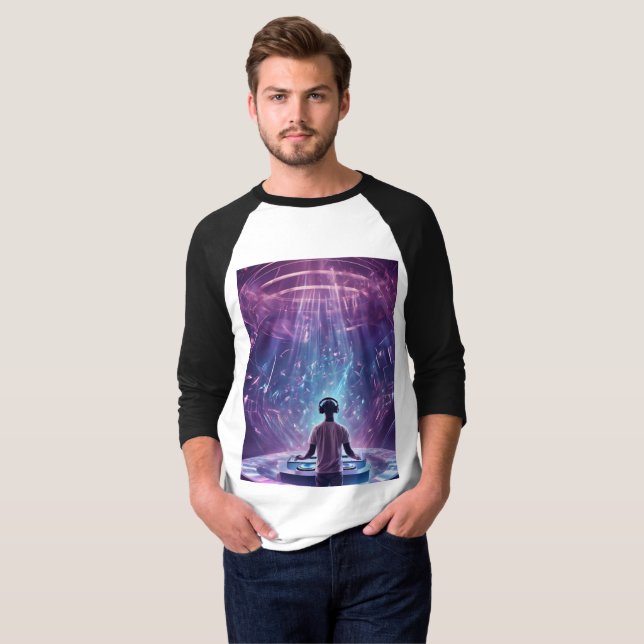 Camiseta HoloBeats: DJ no Anfiteatro Holográfico (Frente Completa)
