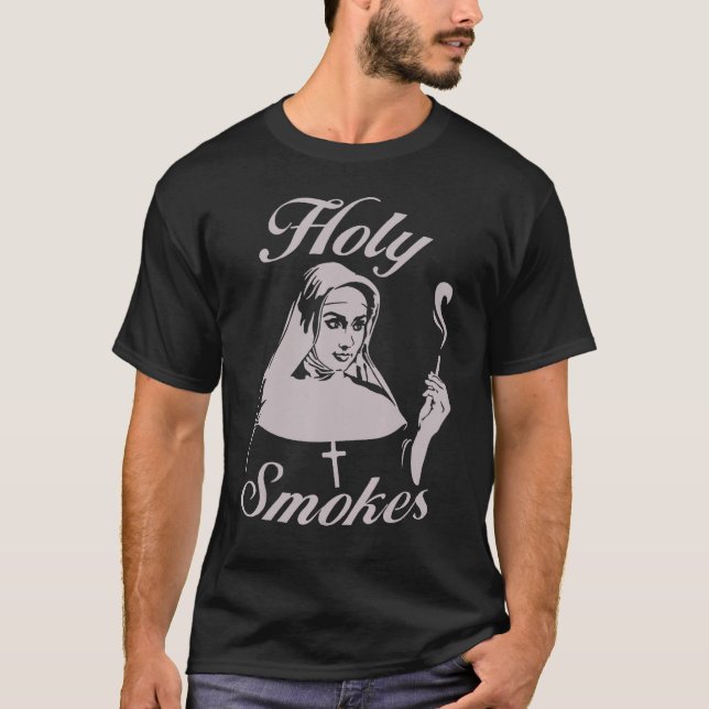 Camiseta Holy Smokes Nun (Frente)
