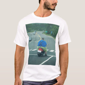 Camiseta Homem gordo em um moped