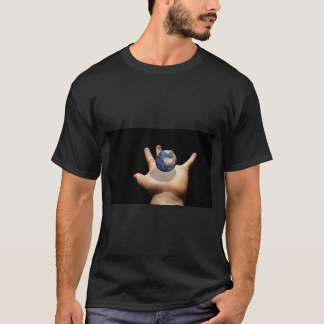 Camiseta Homem Segurando a Terra Trabalho de arte (Frente)