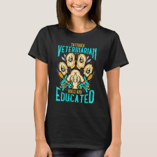 Camiseta Homens Amantes de Tatuagem Engraçada Veterinário T
