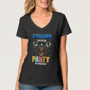 Camiseta Homens Atenção Festa de Solteiro em Andamento Noiv