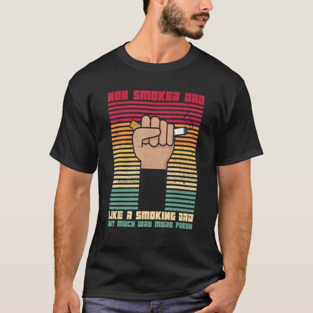 Camiseta Homens Contra O Fumamento De Cigarros Para Um Fuma (Frente)