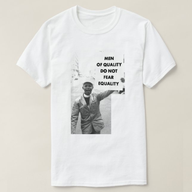 CAMISETA HOMENS DE QUALIDADE NÃO TEMEM IGUALDADE (Frente do Design)