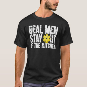 Camiseta Homens De Verdade Ficam Fora Da Cozinha Engraçados