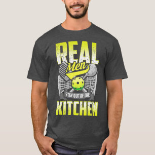 Camiseta Homens De Verdade Ficam Fora Do Pickleball Da Cozi