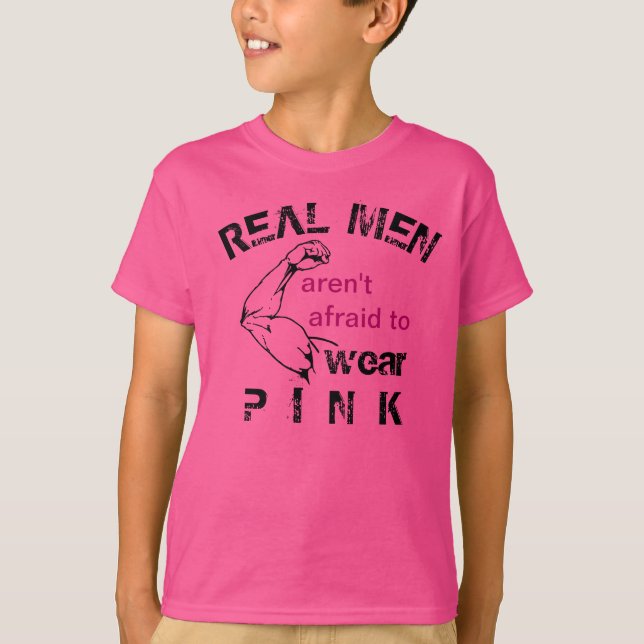 Camiseta Homens de verdade não têm medo de vestir teia rosa (Frente)