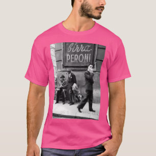 Camiseta Homens Em Uma Rua Napoli Itália