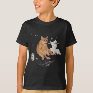 Camiseta Homens Engraçados 2 Gatos Fumantes Bebendo Cerveja