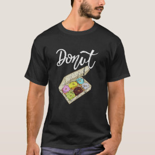 Camiseta Homens Mulheres Vestidas Caixa de Rosquinha de Ros