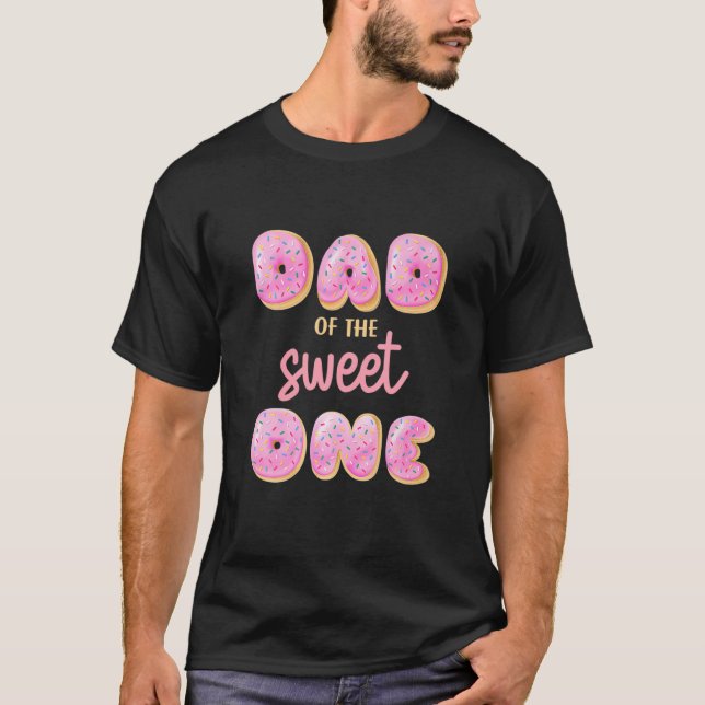 Camiseta Homens Pai De Uma Família De Amigos De Aniversário (Frente)