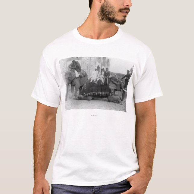 Camiseta Homens que montam elefantes em India (Frente)
