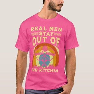Camiseta Homens Reais Ficam Fora da Cozinha Engraçados